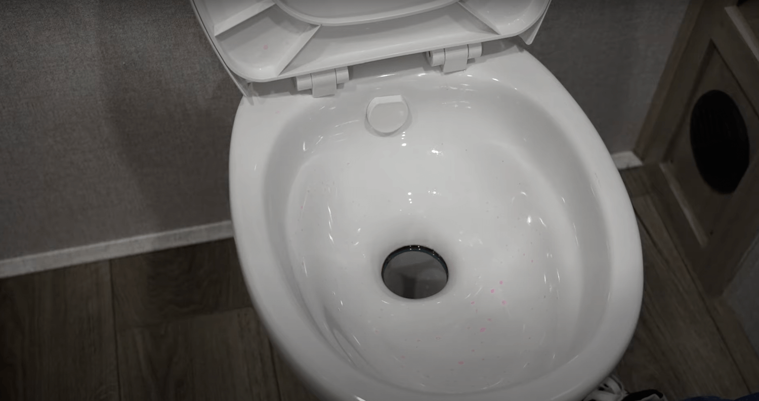 How to replace a RV toilet seal 